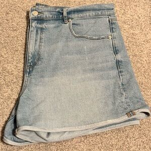 Light Blue Denim LOFT Shorts Size 32/14